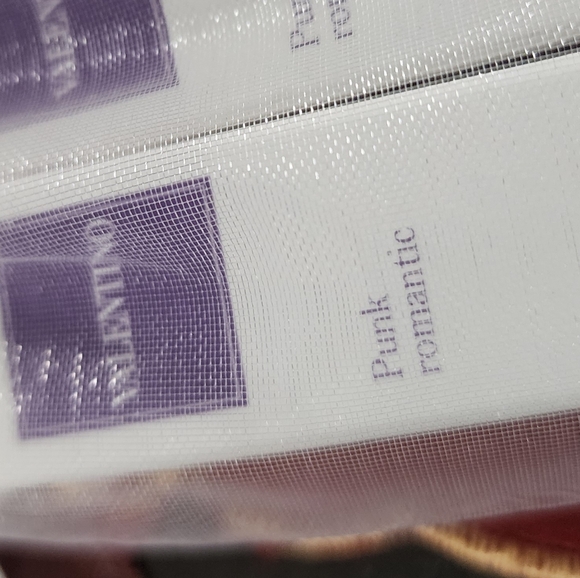 Valentino Punk Romantic Fragrance 2ml - Purple and White New - Picture 3 of 3